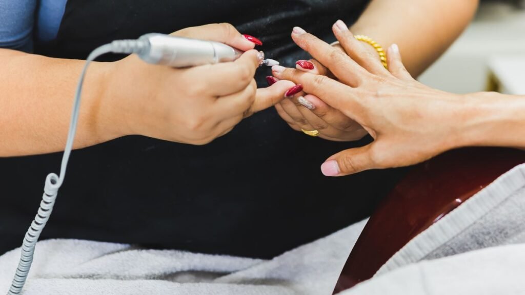 Es mala la manicura semipermanente.